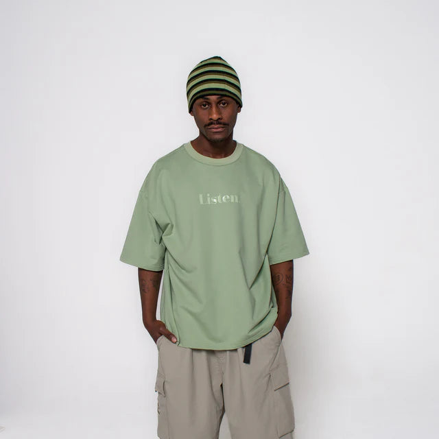 Listen Contrast Logo Tee- Spearmint