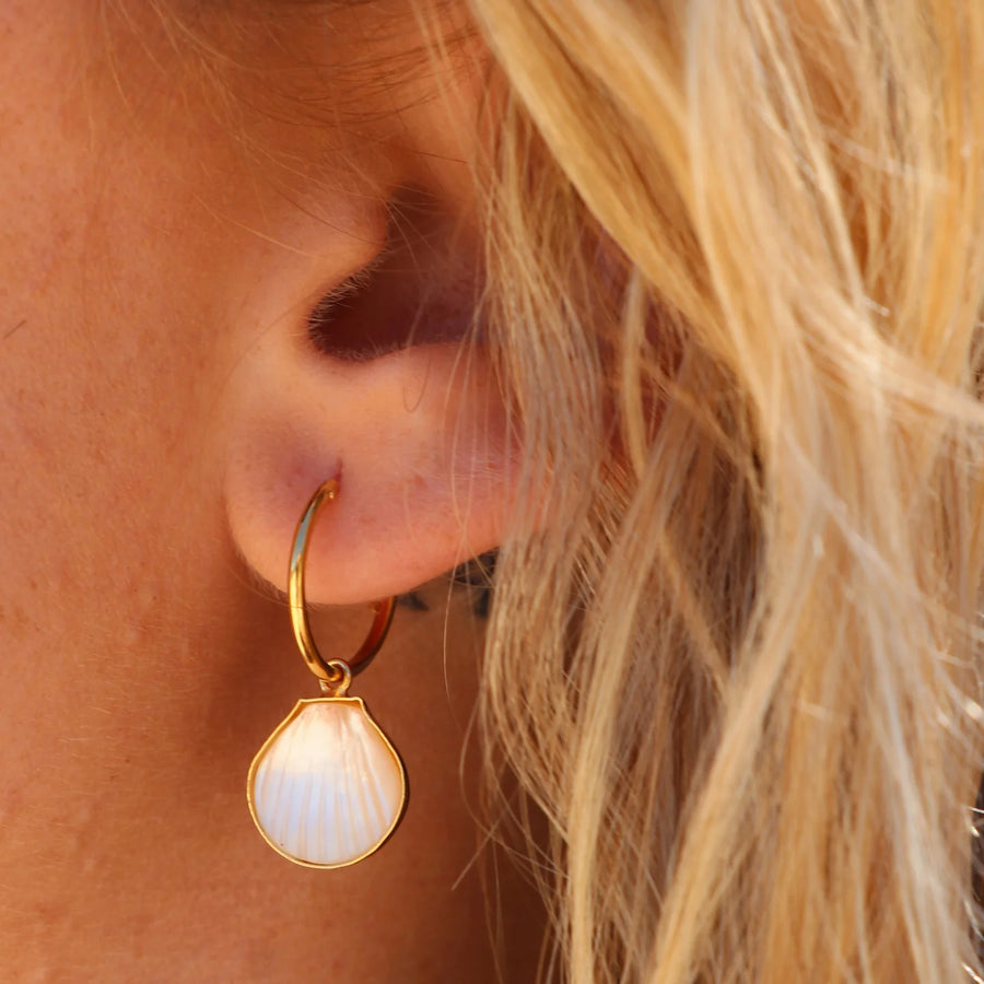 Miki Lucia Earring - Gold